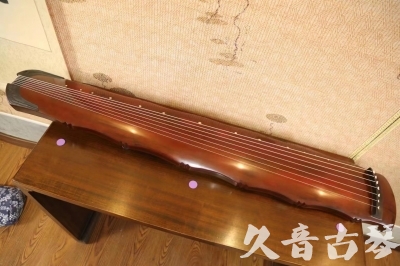 青海省●久音古琴  ●典藏系列 20230726 [红洒金竹节]